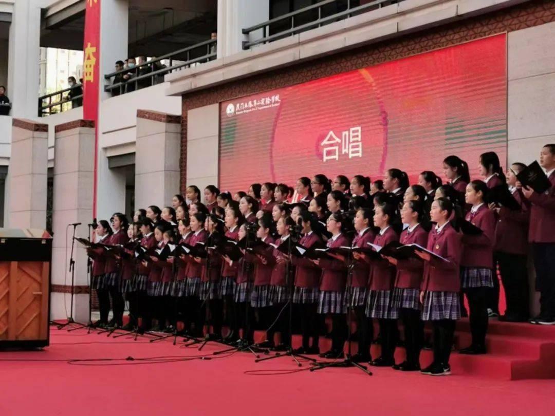 男子称月嫂疑为哄睡婴儿投喂安眠药，家中藏匿多种药品：孩子出现便血